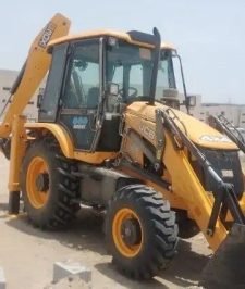 صورة اعلان : جي سي بي التواصل