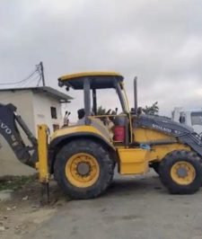 صورة اعلان : عرجا جي سي بي للايجار