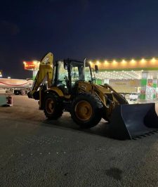 صورة اعلان : جي سي بي للإيجار