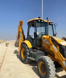 صورة اعلان : جي سي بي عرجاء للايجار القصيم عنيزة بريدة وضواحيها