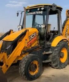 صورة اعلان : جي سي بي ( عرجاء ) للإيجار