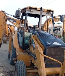 صورة اعلان : جي سي بي عرجاء كتربلر للبيع