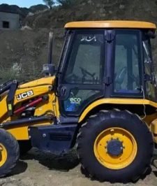 صورة اعلان : جي سي بي عرجاء للايجار