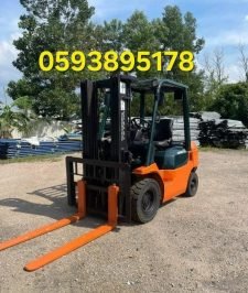 صورة اعلان : للإيجار رافعه شوكيه فوركلفت جده موديل 2017