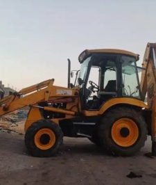 صورة اعلان : جي سي بي للأيجار سكاكا الجوف