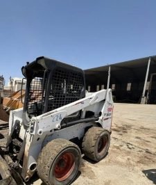 صورة اعلان : تأجير معدات أسفلت