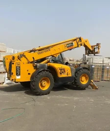 صورة اعلان : بوم لودر تليسكوب سكين فوركلفت رافعة شوكية كرين للبيع ايجار