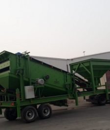 صورة اعلان : كسارة فرز مواد غربال متحرك