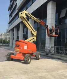 صورة اعلان : مان لفت – رافعات – سله – سقاله