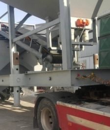 صورة اعلان : غربال موبايلى رمل كسارة