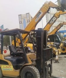 صورة اعلان : للايجار شهري يومي فوركلفت كتر بلر حركه كونتير 2013