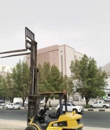 صورة اعلان : للايجار شهري يومي فوركلفت كتر بلر حركه كونتير 2013