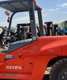 صورة اعلان : رافعة شوكية10طن للإيجار شهري