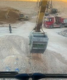 صورة اعلان : كسارة بوكلين للأيجار