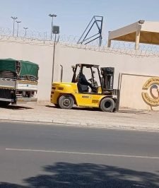 صورة اعلان : رافعه شوكيه للايجار فوركلفت يومي شهري