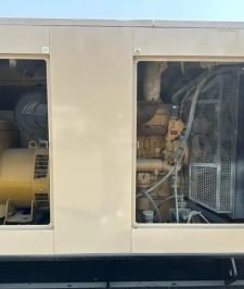 صورة اعلان : مولدات كهربا للإيجار