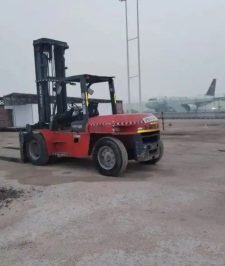 صورة اعلان : رافعه شوكيه فوركليفت للايجار الشهري واليومي والسنوي