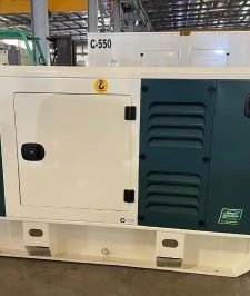 صورة اعلان : مولدات كهرباء كوبوتا 20 kVA – جديدة مع كاتم صوت وضمان مميز