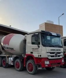 صورة اعلان : خلاطة خرسانه مرسيدس اكتروس MP3 2012