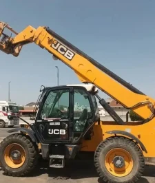 صورة اعلان : رافعة شوكية بوم 14 متر