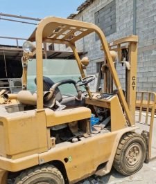 صورة اعلان : تشليح رافعة شوكية كهربائية وديزل