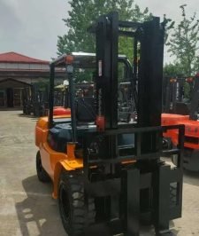 صورة اعلان : رافعة شوكية فور كلفت تويوتا 5 طن 2023