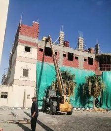 صورة اعلان : رافعه كتربلار 2013 للايجار