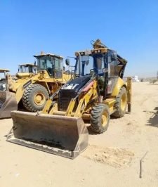 صورة اعلان : لتأجير جميع انواع المعدات الخفيه و الثقيلة