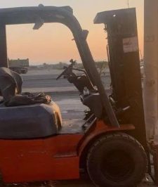 صورة اعلان : رافعة شوكية (فوركلفت)