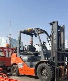 صورة اعلان : رافعة رافعات شوكية فوركلفت للإيجار For klift