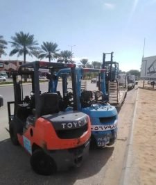 صورة اعلان : رافعات شوكية (FORKlift) للإيجار