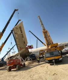 صورة اعلان : كرينات للإيجار. Cranes. بوم تراك. رافعات للإيجار