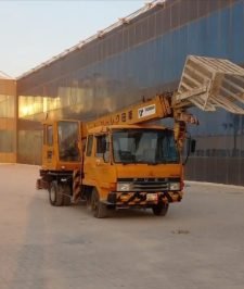 صورة اعلان : تأجير كرينات ورافعات