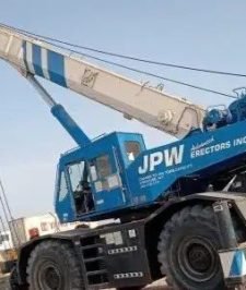 صورة اعلان : كرينات رافعات بوم تراك الاجار املج البحرلحمرردسي