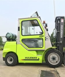 صورة اعلان : فوركلفت للإيجار في الدمام | رافعات شوكية 2 طن و3 طن و5 طن