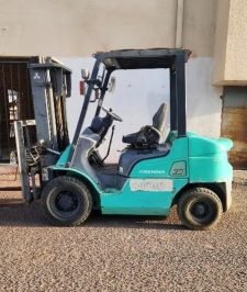 صورة اعلان : رافعه شوكية للإيجار