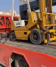 صورة اعلان : رافع شوكيه حجم 1طن محايل