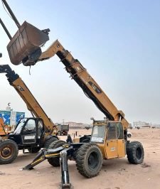 صورة اعلان : رافعات وا كرينات