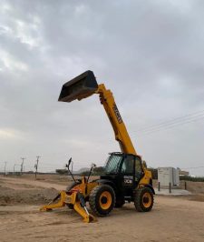 صورة اعلان : رافعه تلسكوب للايجار