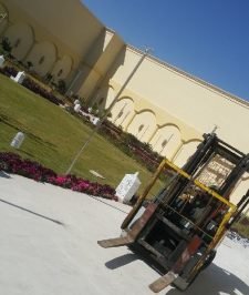 صورة اعلان : تأجير رافعات شوكيه وكرينات