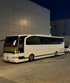 صورة اعلان : باصات وحافلات للايجار