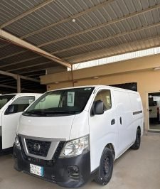 صورة اعلان : باصات نيسان اورفان بضاعة وركاب