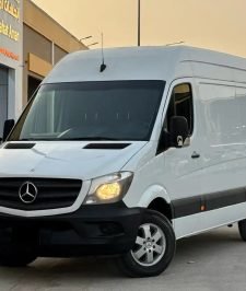 صورة اعلان : مرسيدس فان سبرينتر 2015 باص قير أتوماتيك بضاعه