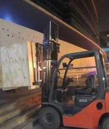 صورة اعلان : تاجير رافعه شوكيه فوركلفت forklift 2014