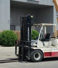 صورة اعلان : تلي هندر فركلفت سطحه ونش للايجار الشهري واليومي