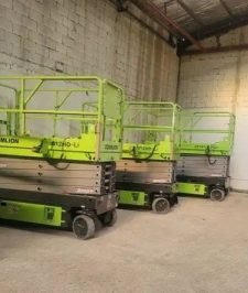 صورة اعلان : سيزر لفت بوم تراك عشرة طن تلي هندر للايجار