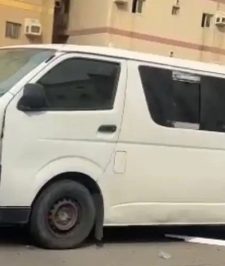 صورة اعلان : باصات للإجار الشهري