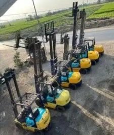 صورة اعلان : رافعه شوكية للإيجار. كرينات. بوكلين. سيزر لفت ومان لفت.