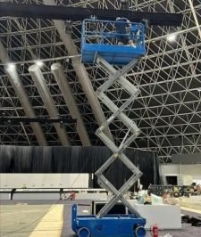 صورة اعلان : Scissor lift for rent in Jeddah