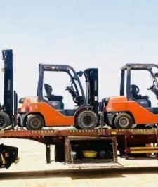 صورة اعلان : فركلفت رافعه شوكيه للاجار جميع انواع الاحجام تحميل وتنزيل